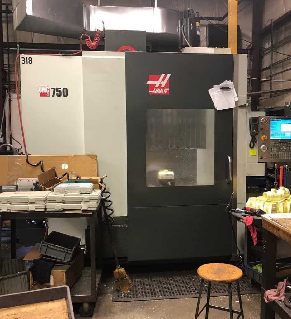 5-Axis-CNC-Machining-Center