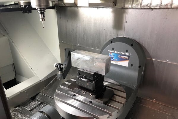 5-axis-CNC-machining