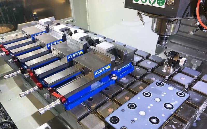 low volume manufacturing for medical development 6 CNC-Machining