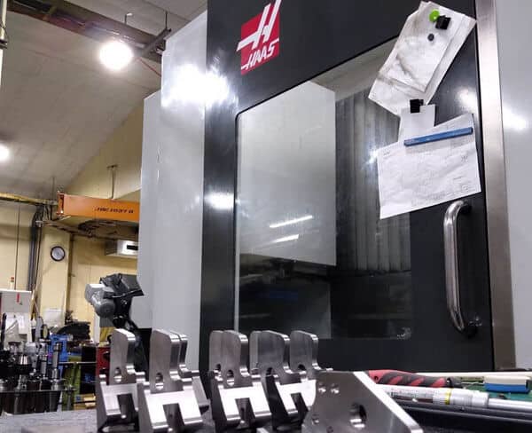 CNC Milling 4 advanced equipment CNC MILLING