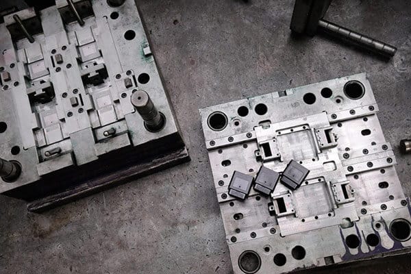 Fabricação Rápida 8 serviço de ferramentaria rápida