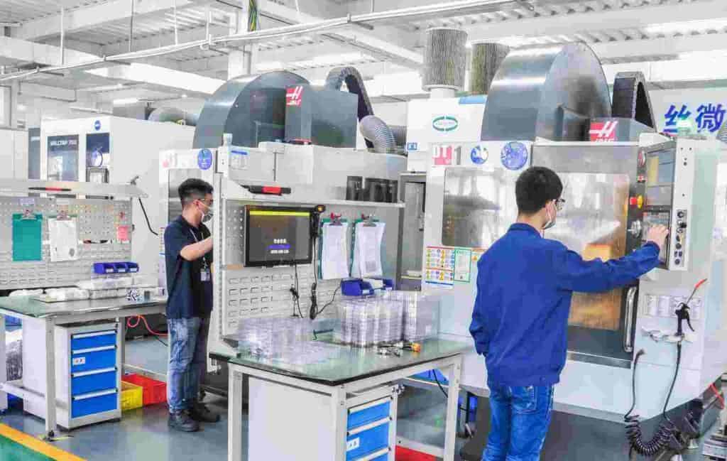 Máquina CNC HAAS1