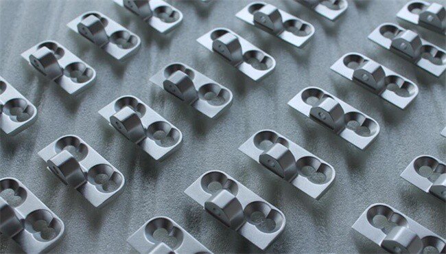 Comparison of aluminum mold and steel mold 7 low volume manufacturing