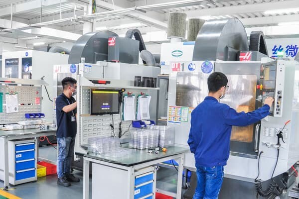 Scegli un'azienda di produzione rapida affidabile in Cina