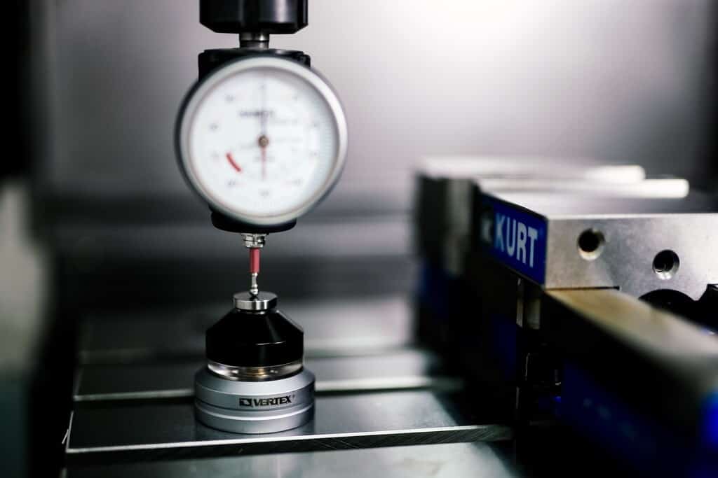 What is CNC Machining and How does CNC machining work? 4 programming coordinate system